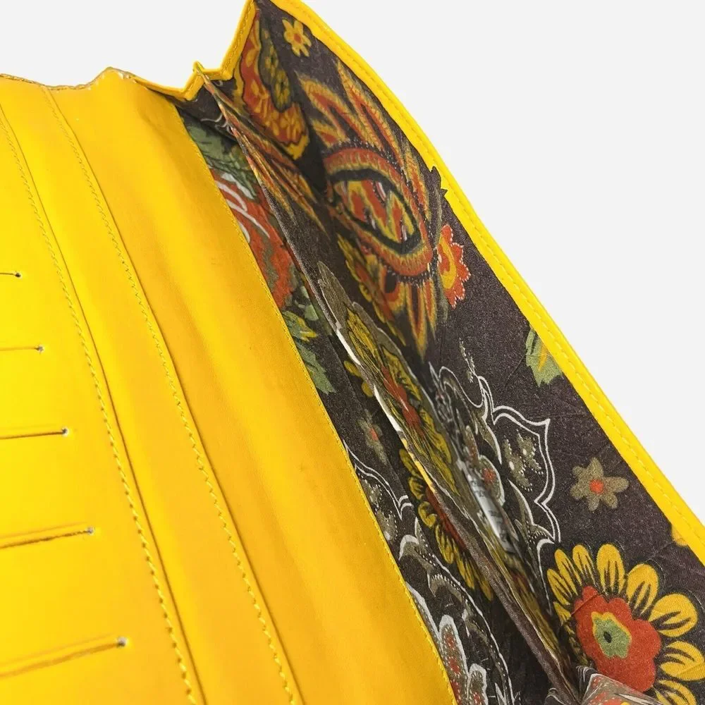 Vintage Nicole Lee Yellow Patent Faux Leather Clutch‎ Silver Turn Buckle Quilted
